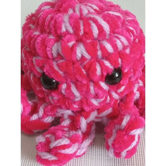 Handmade Small Pink & Purple Soft Plush Mini Amigurumi Stuffed Crochet Octopus - Picture 4 of 8